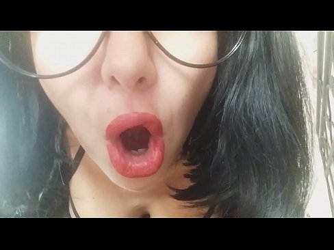 ❤️ Maitia, zure amaordeak ez dizu gaur eskolara joaten utziko... Gehiegi behar zaitut... ️❌ Porno gugan ☑