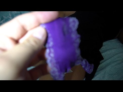 ❤️ Nire ahizpa oso mozkortuta iritsi zen eta izorratu egin nuen esnatu arte ️❌ Porno gugan ☑